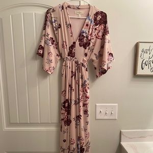 Jessica Simpson kimono style maternity maxi